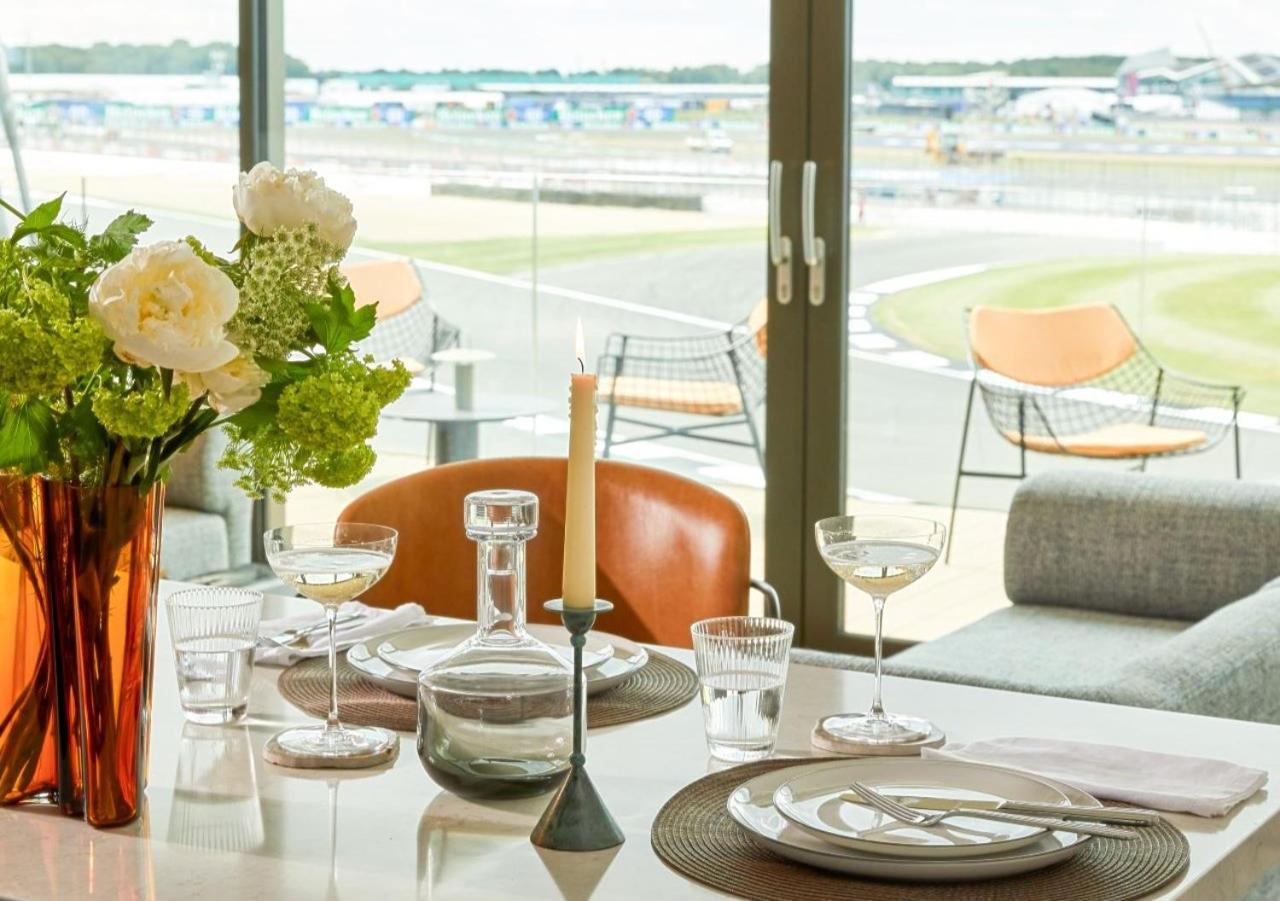 Escapade Silverstone Towcester Luaran gambar